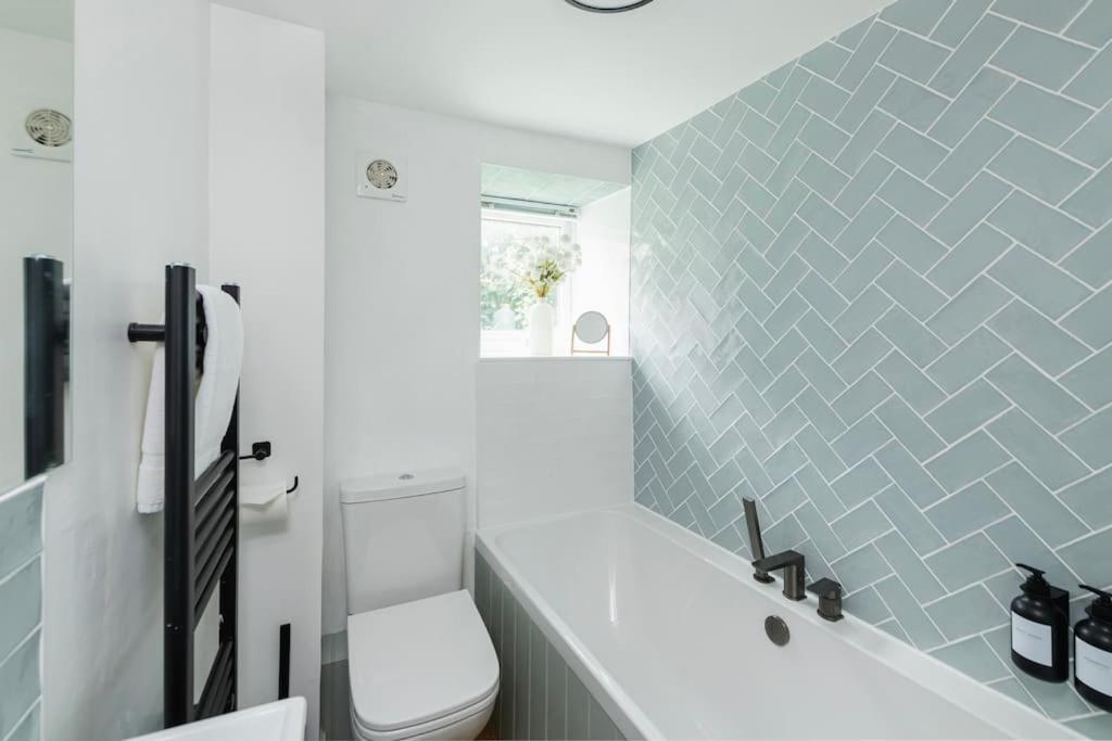 Ferienwohnung The Park Street Mews - With Parking Bath Exterior foto