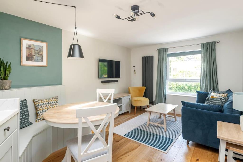 Ferienwohnung The Park Street Mews - With Parking Bath Exterior foto